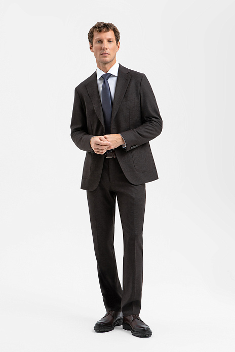 Костюм из шерсти, устойчивой к сминанию и загрязнениям, цвет 